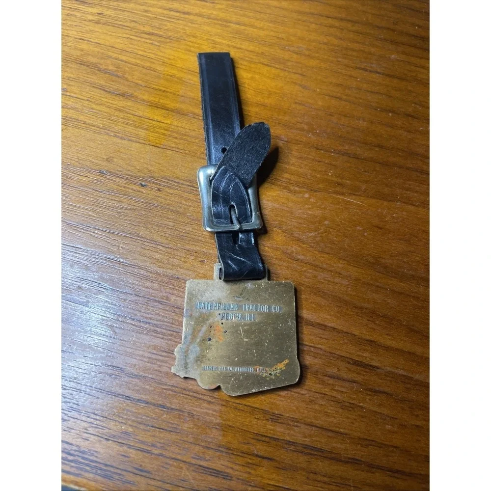 Vintage Caterpillar Tractor Co CAT Equipment Leather Luggage Tag Keychain